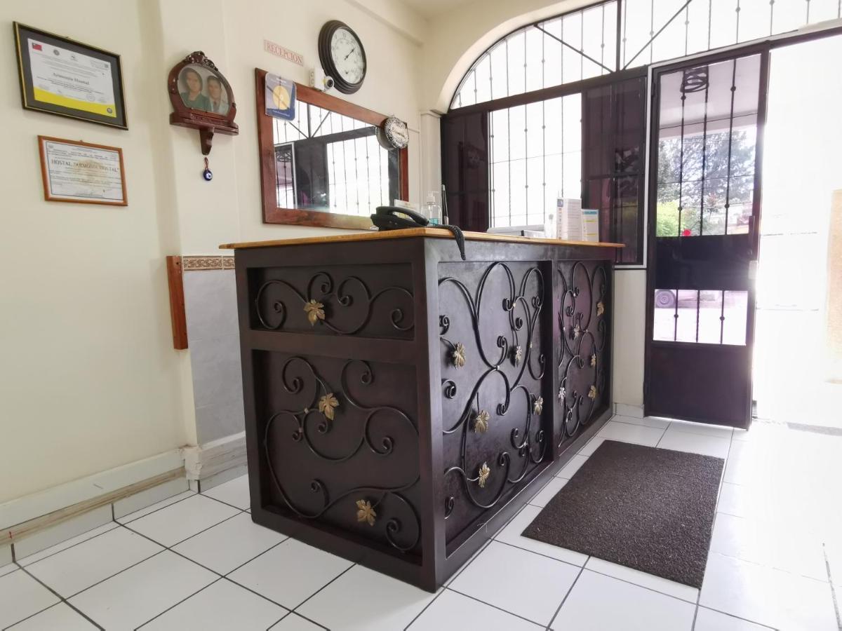 Hotel Armonia Hostal ซานซัลวาดอร์ ภายนอก รูปภาพ
