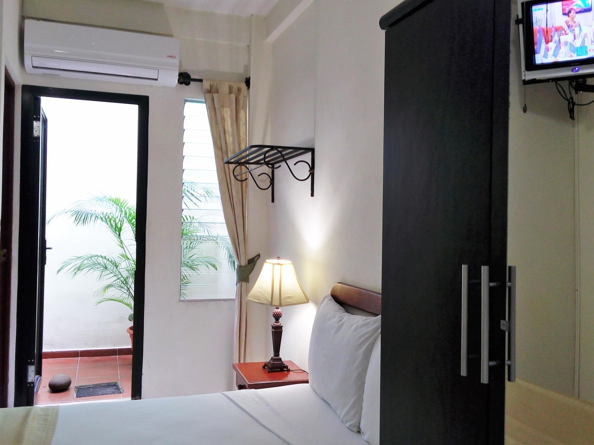 Hotel Armonia Hostal ซานซัลวาดอร์ ภายนอก รูปภาพ